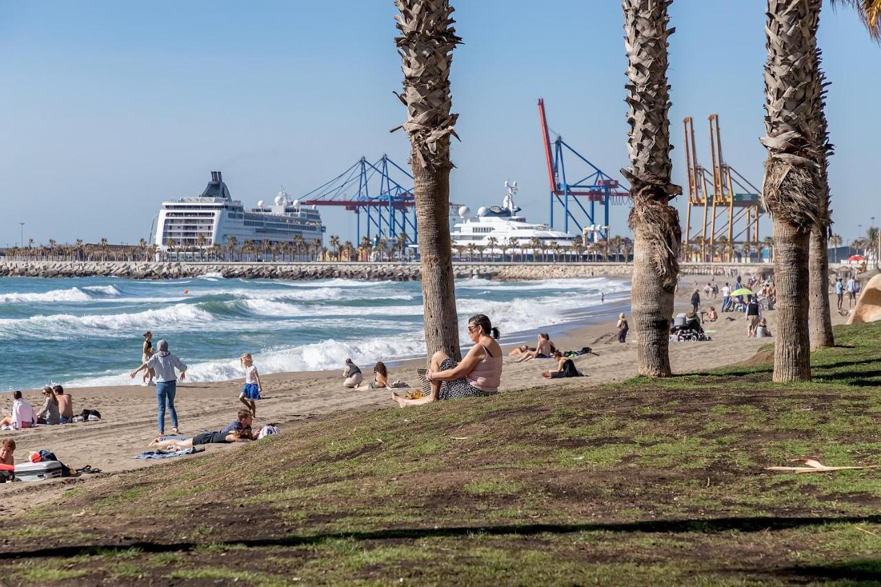 Estudio Malagueta, Muelle Uno Views Málaga Exterior foto